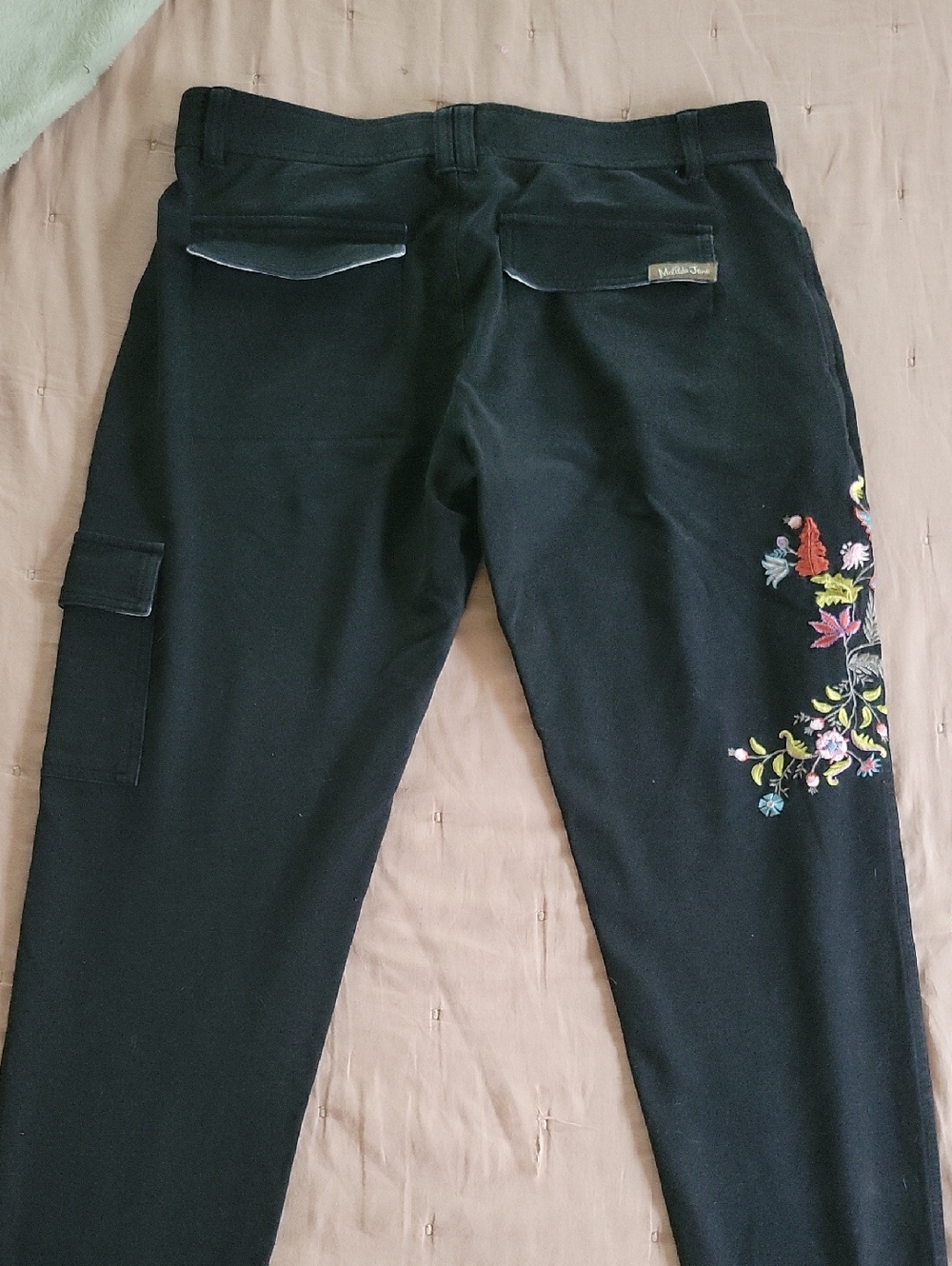 MATILDA JANE Black Cotton Stretch Cargo Pants with Floral Embroidery - Picture 6 of 9